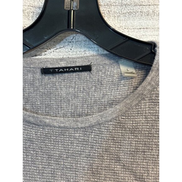 T Tahari Crewneck Lightweight Dolman Waffle Sweater Size Large - Picture 2 of 3